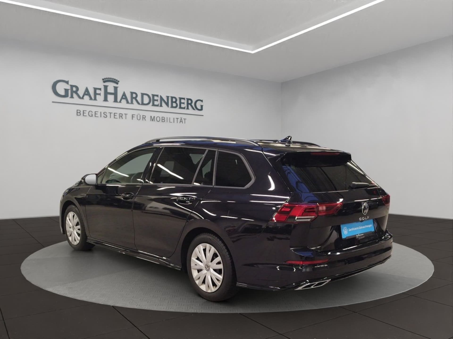 Volkswagen Golf Variant R-Line