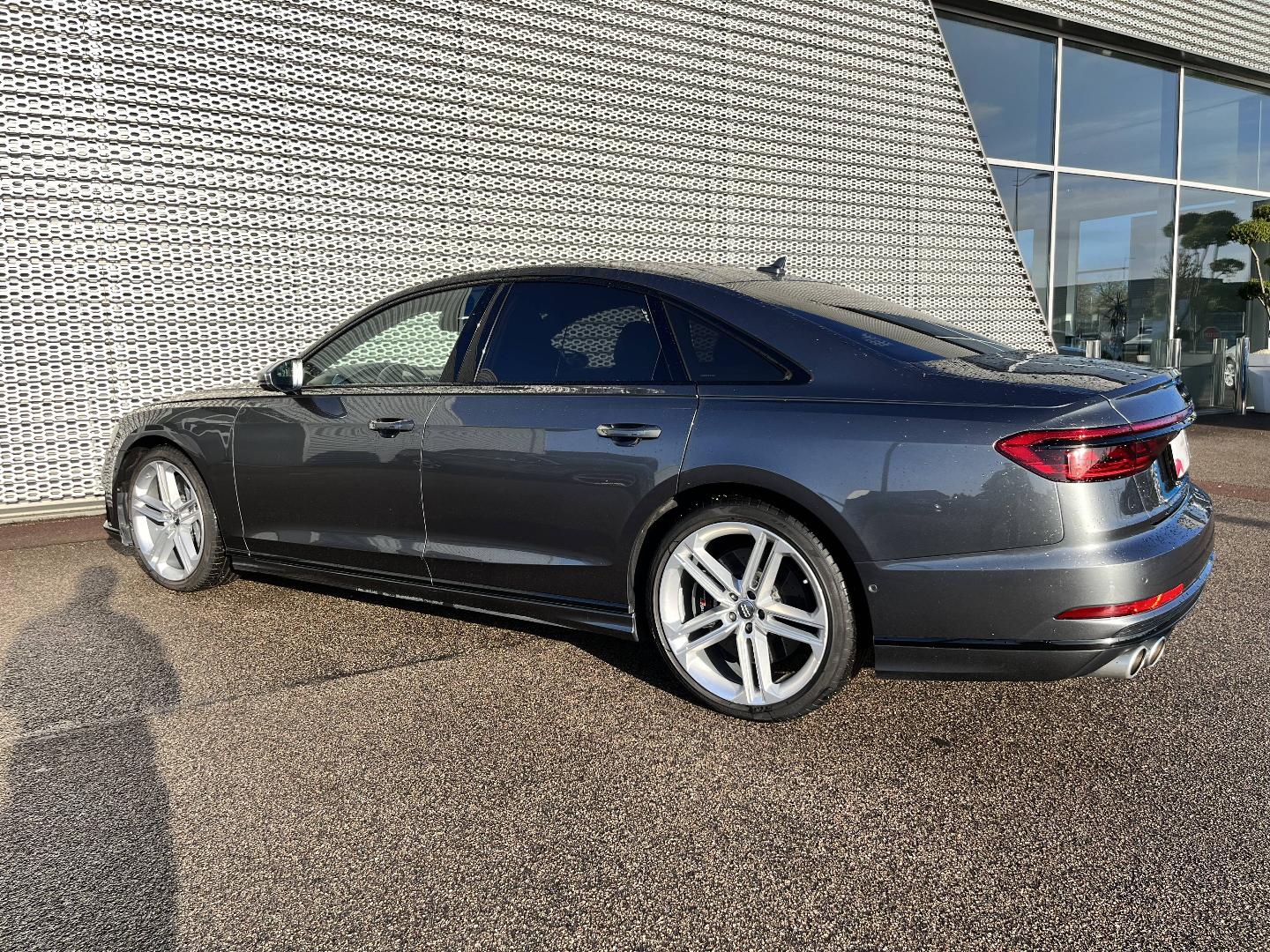 Image about Audi S8 S8 TFSI quattro 420 kW (571 ch) tiptronic