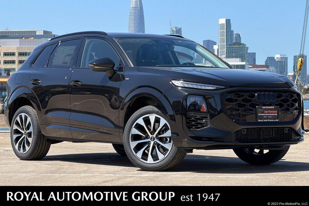 2026 Audi Q3 S line quattro's photo