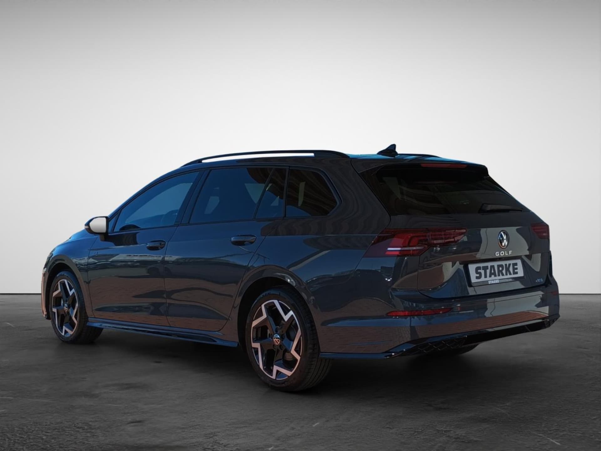 Volkswagen Golf Variant R-Line