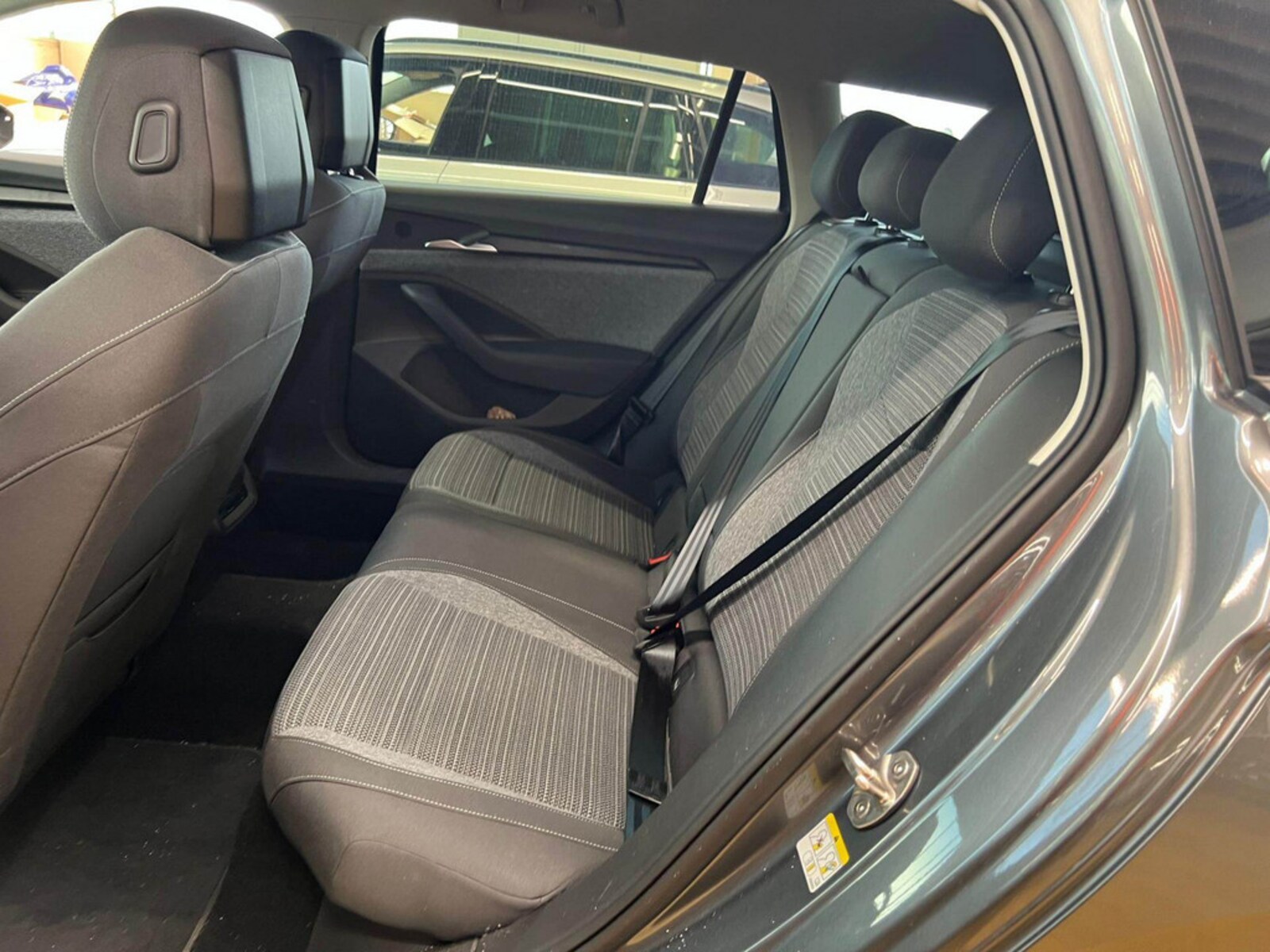 Škoda Superb Combi – Bild 6