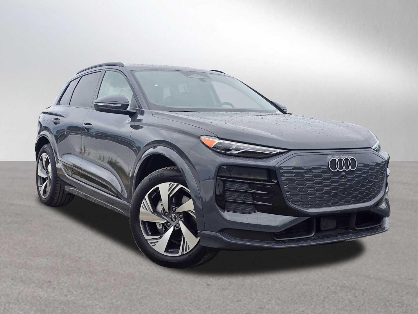 2025 Audi Q6 e-tron Premium quattro's photo