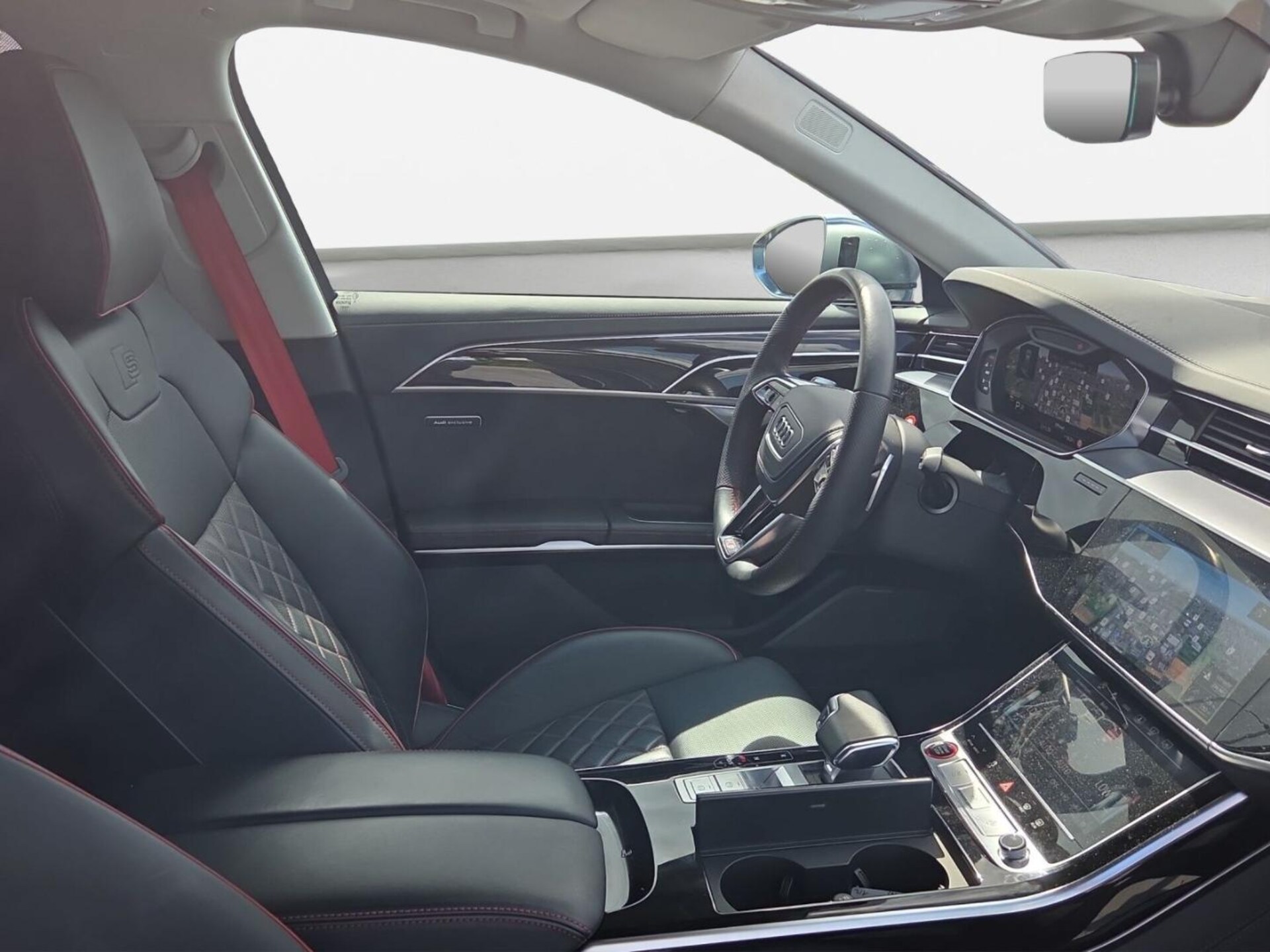 Audi S8