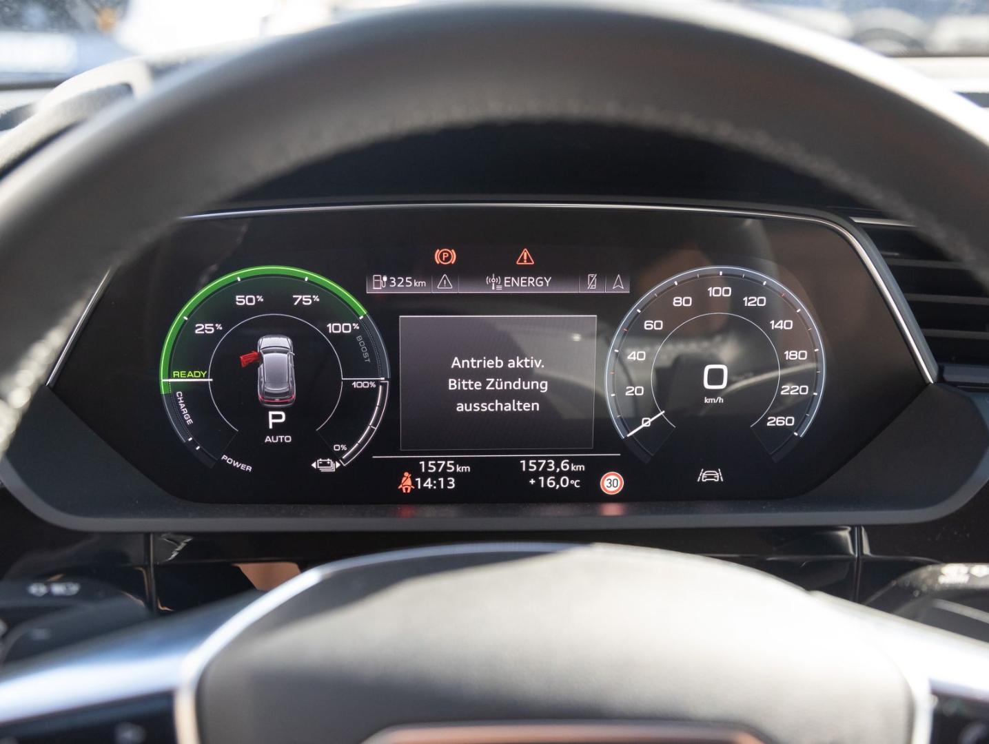 Image about Audi Q8 e-tron S line 50 e-tron quattro