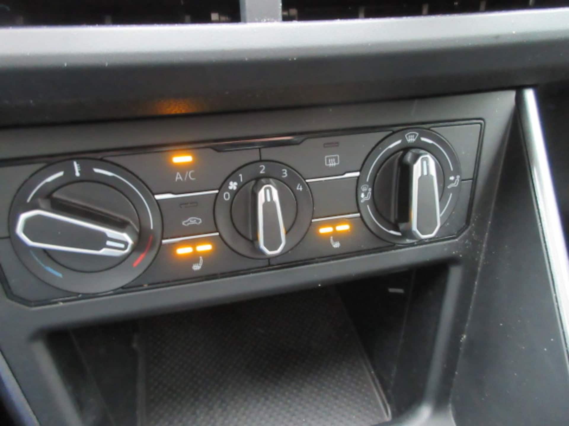 Volkswagen Polo Style
