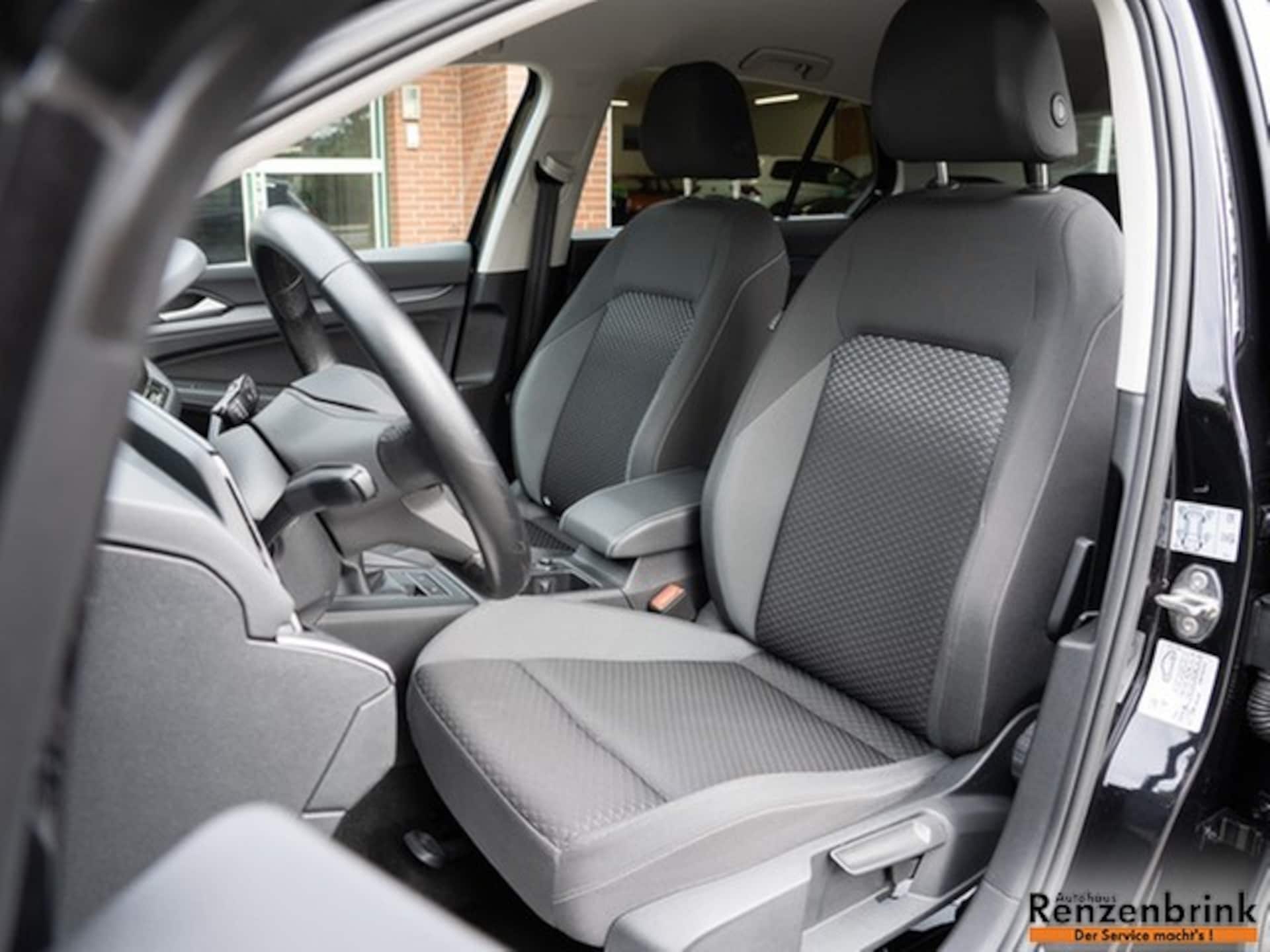 Volkswagen Golf Active