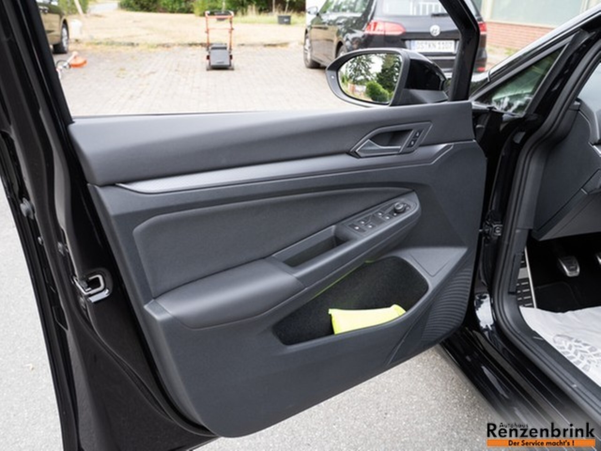 Volkswagen Golf Active