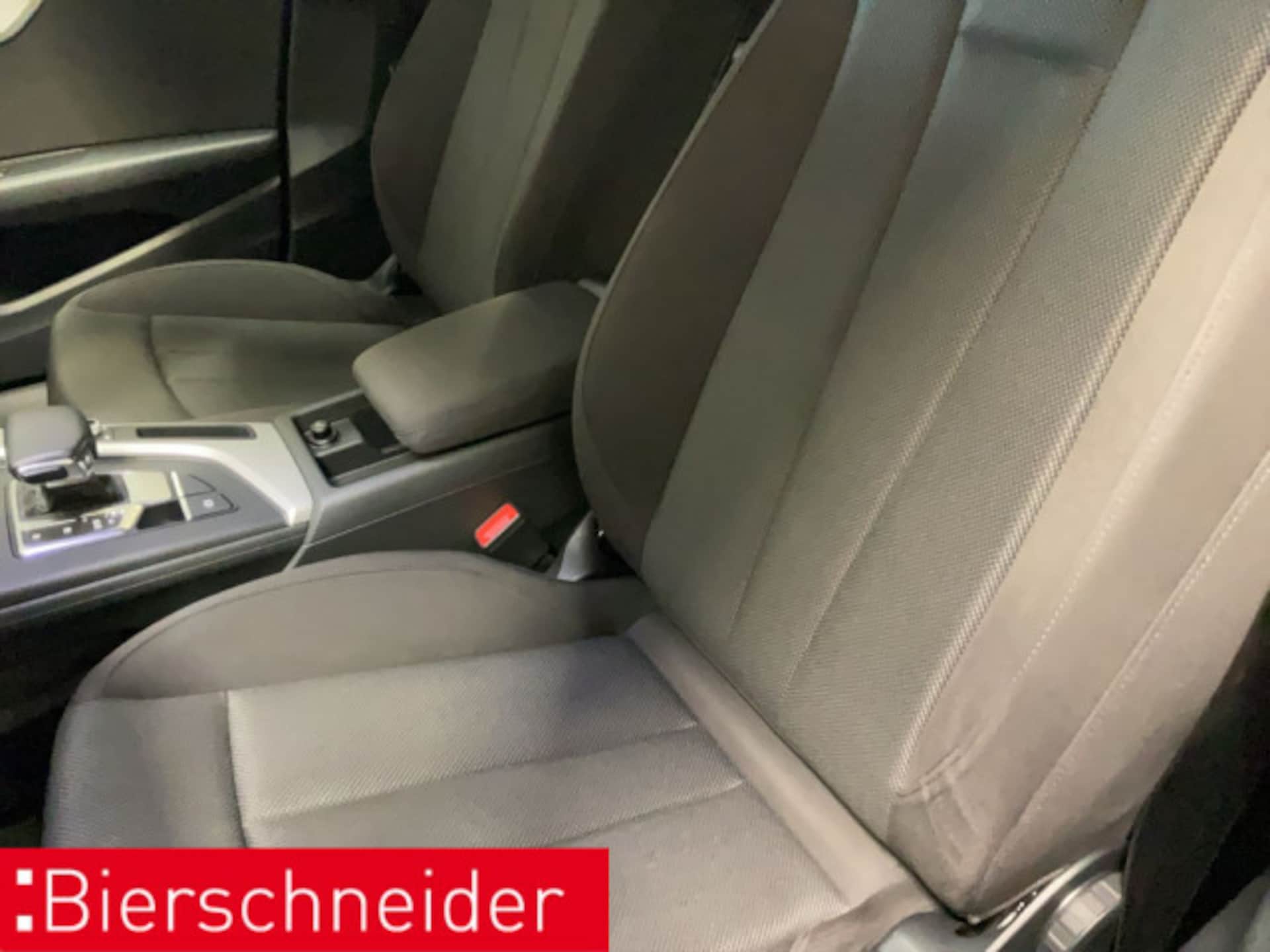 Audi A4 Avant S line