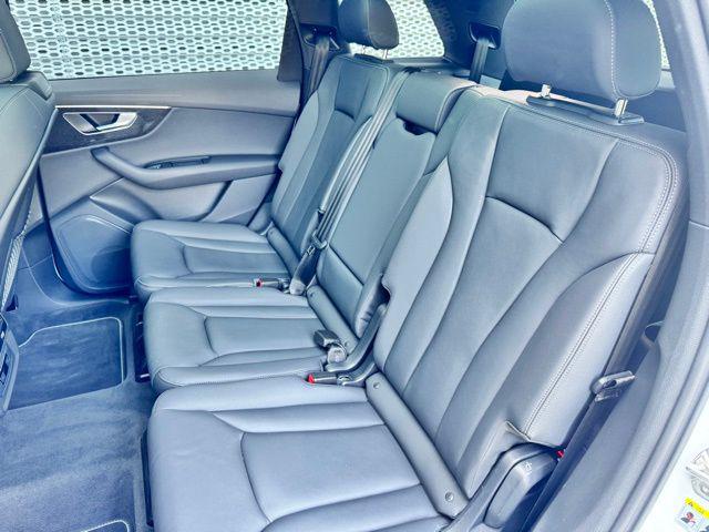 2025 Audi Q7 Premium - Photo 11