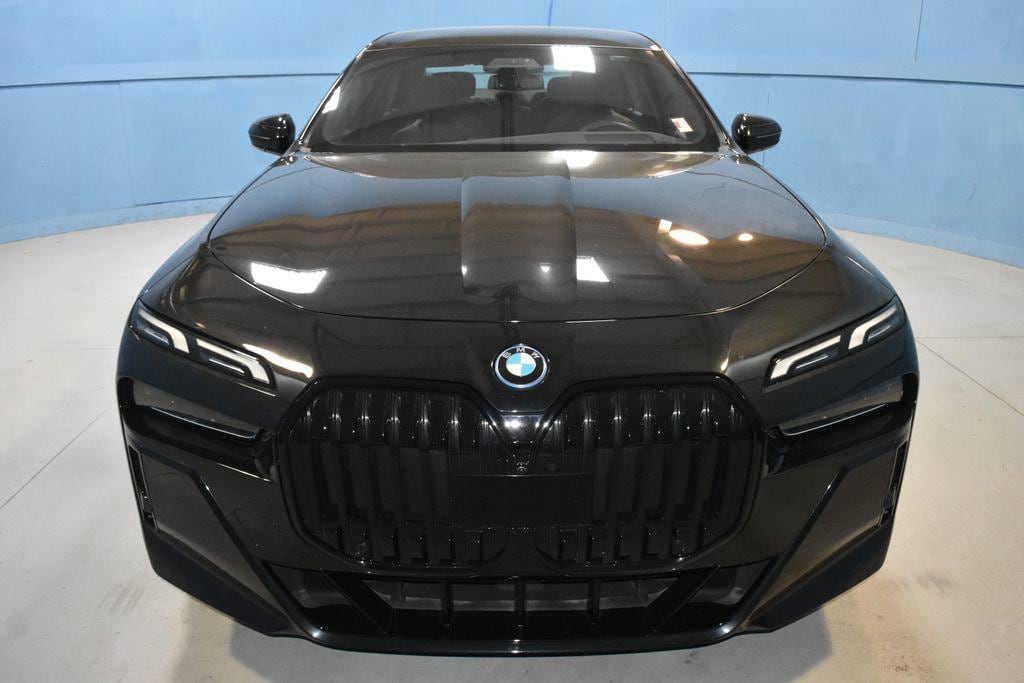 2024 BMW i7 Base - Photo 17