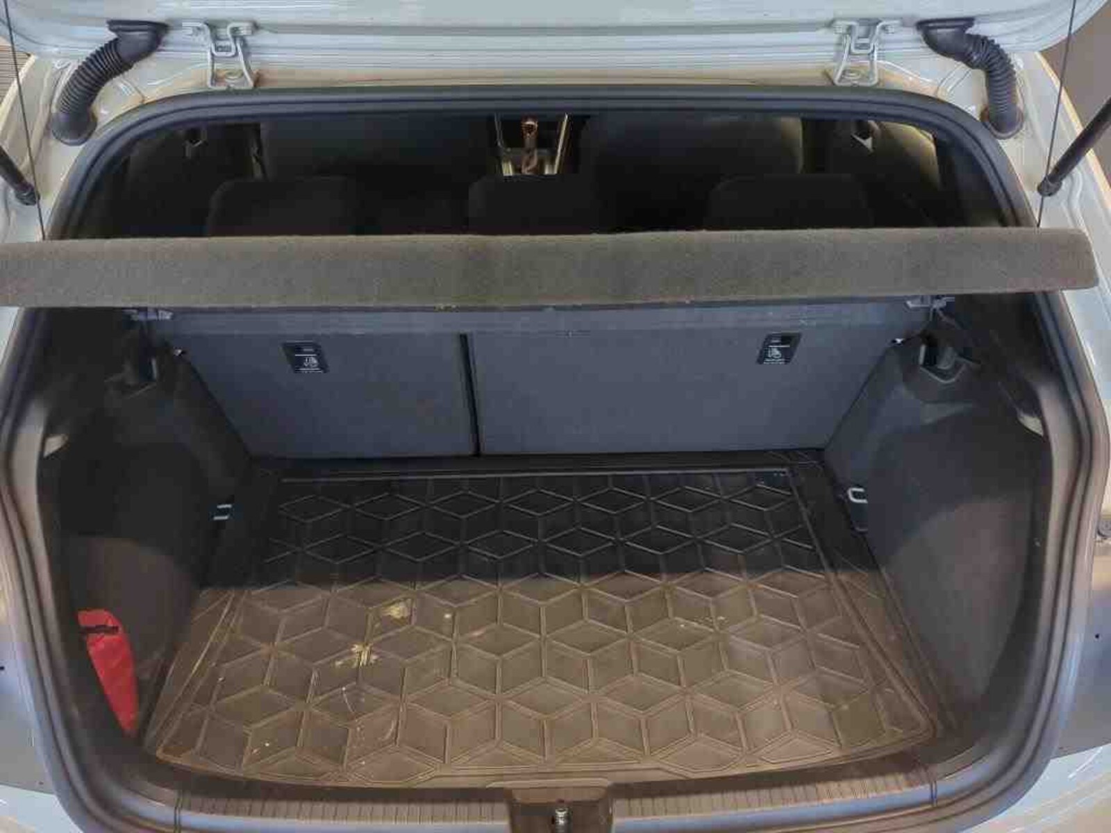 Volkswagen Polo – Bild 8