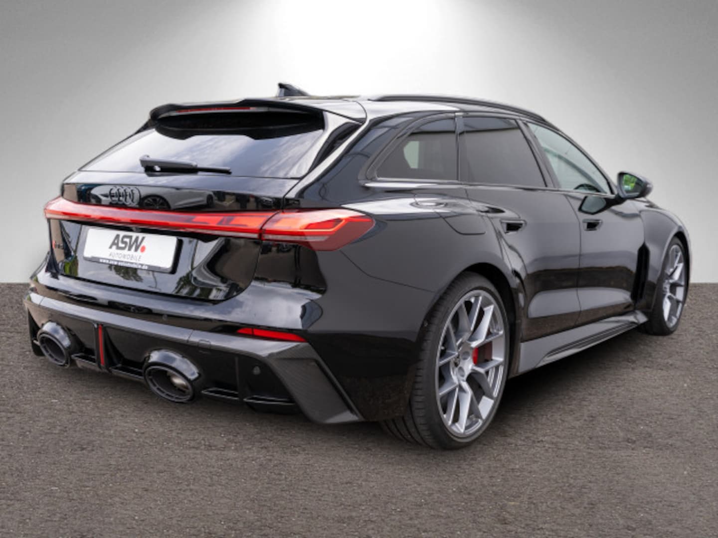 Bild über Audi RS 5 Avant TFSI quattro 470 kW tiptronic - für weitere Informationen kontaktieren Sie den Audi Partner