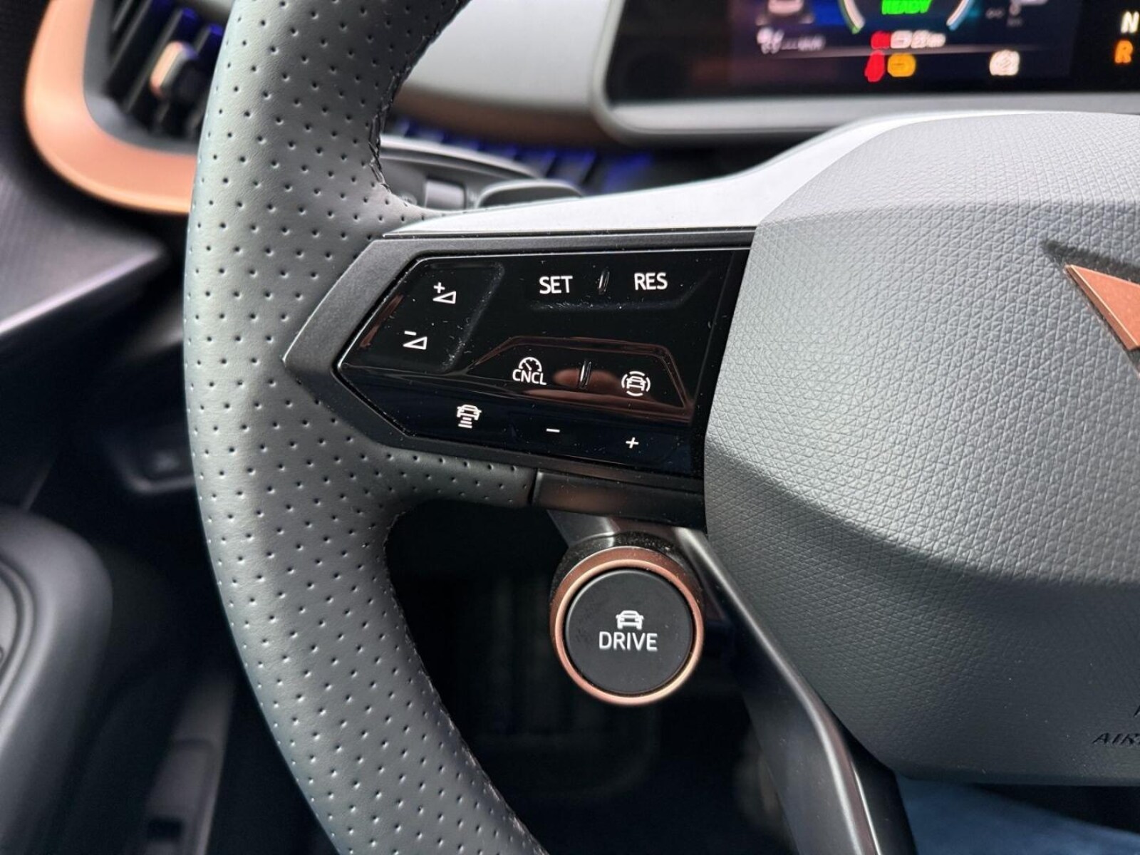 CUPRA Tavascan – Bild 18