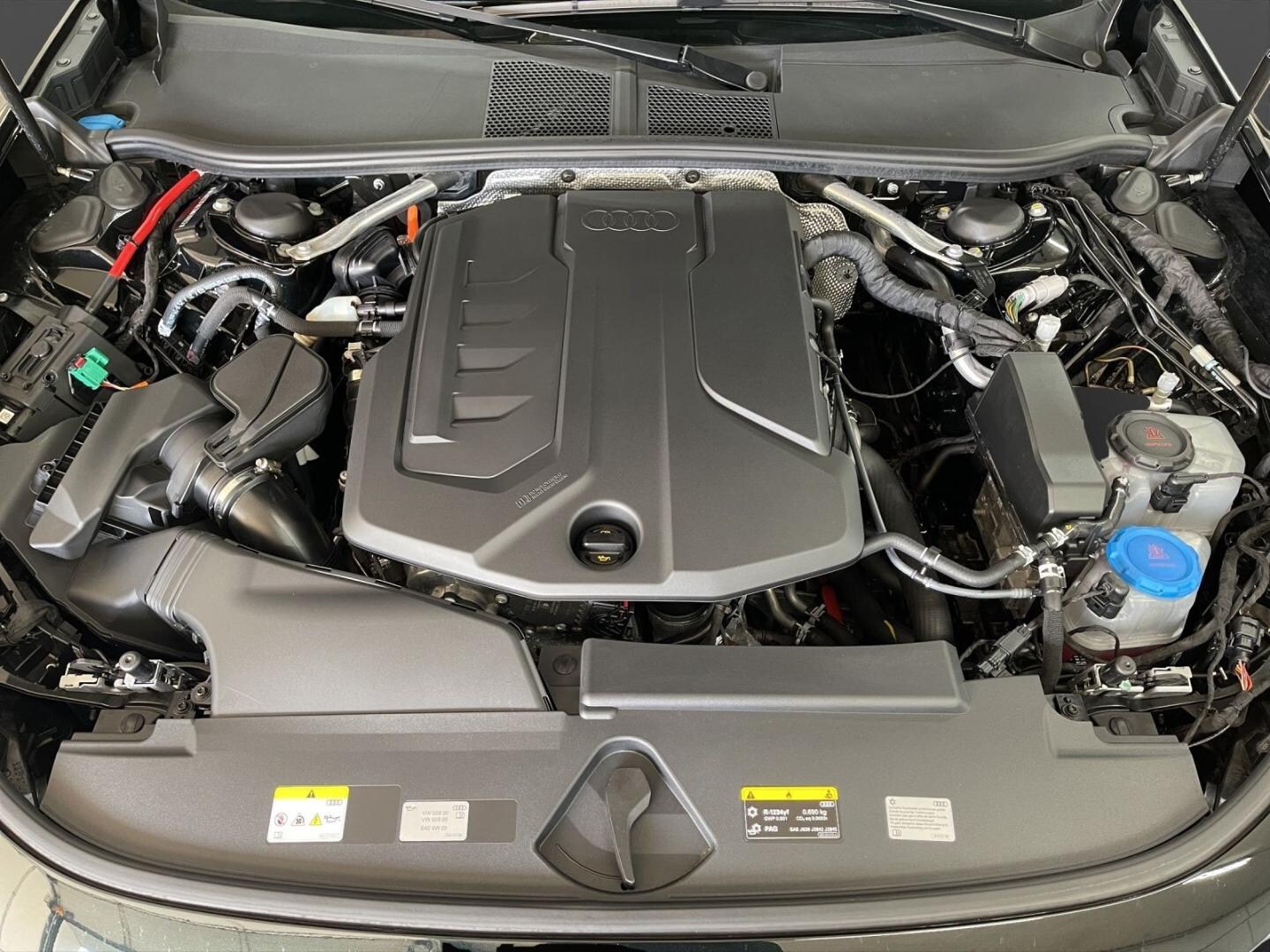 Bild über Audi A6 Avant e-hybrid e-hybrid quattro 220 kW S tronic - für weitere Informationen kontaktieren Sie den Audi Partner