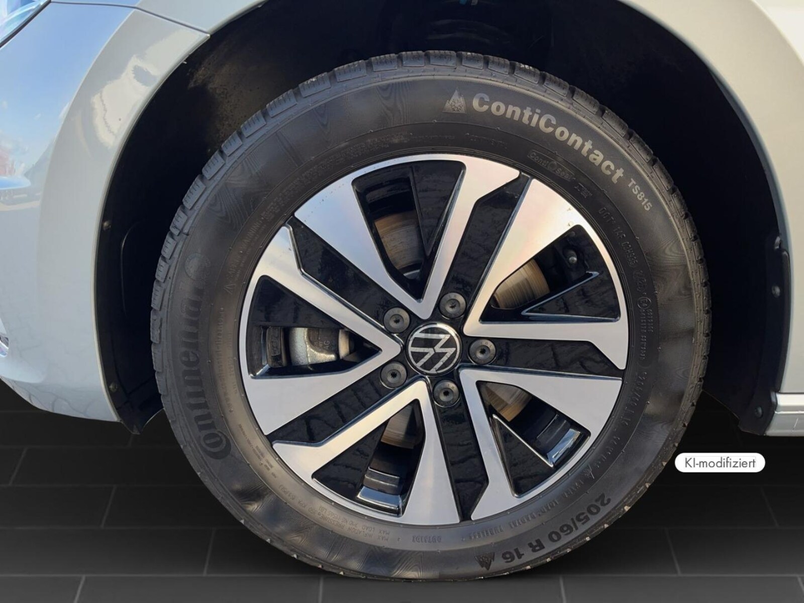 Volkswagen Touran – Bild 8
