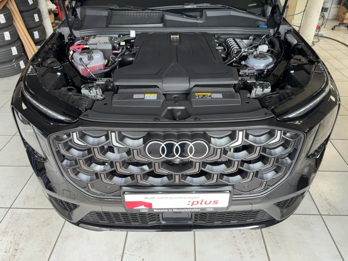 Bild über Audi Q7 SUV TDI quattro 220 kW tiptronic - für weitere Informationen kontaktieren Sie den Audi Partner