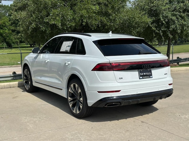 2026 Audi Q8