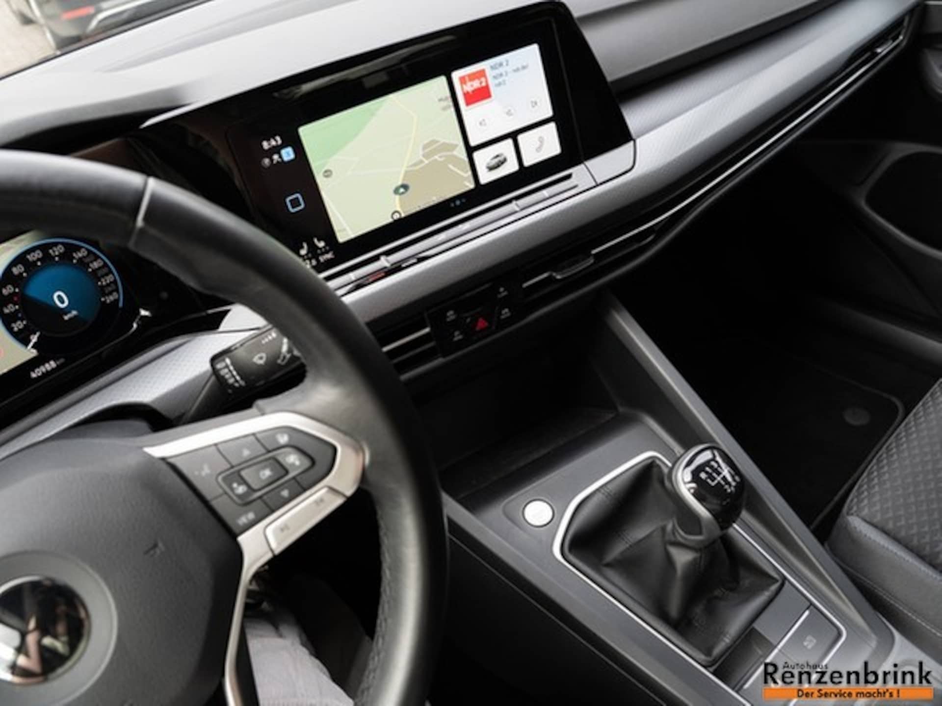 Volkswagen Golf Active