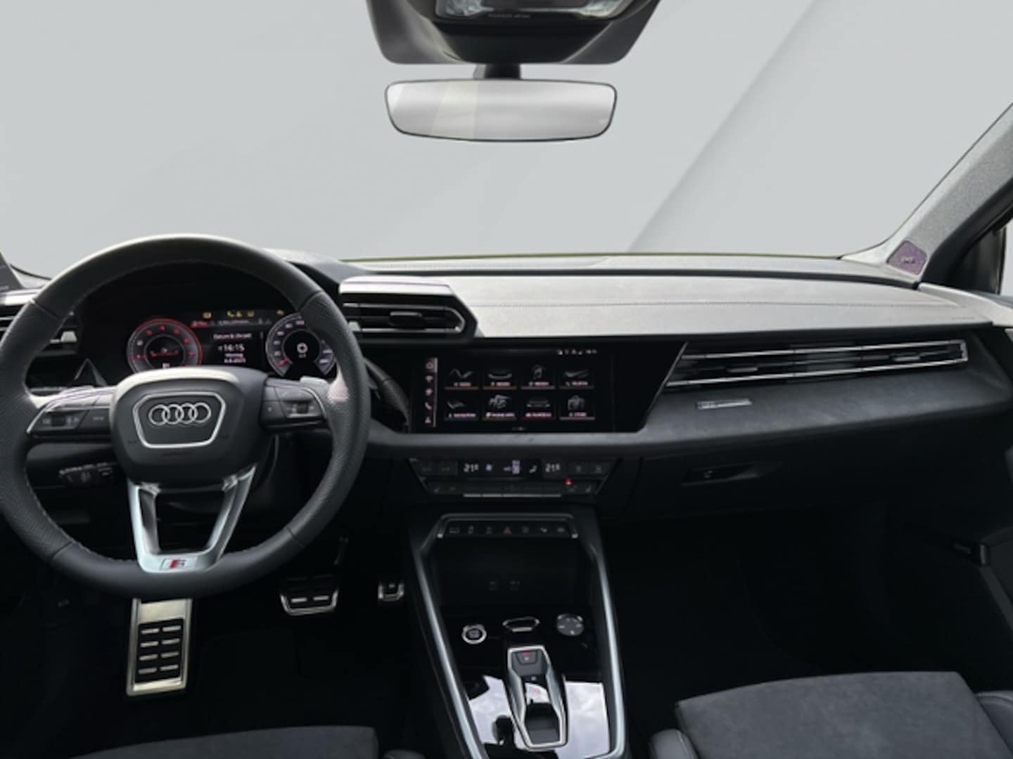 Bild über Audi A3 Sportback TFSI 110 kW S tronic - für weitere Informationen kontaktieren Sie den Audi Partner
