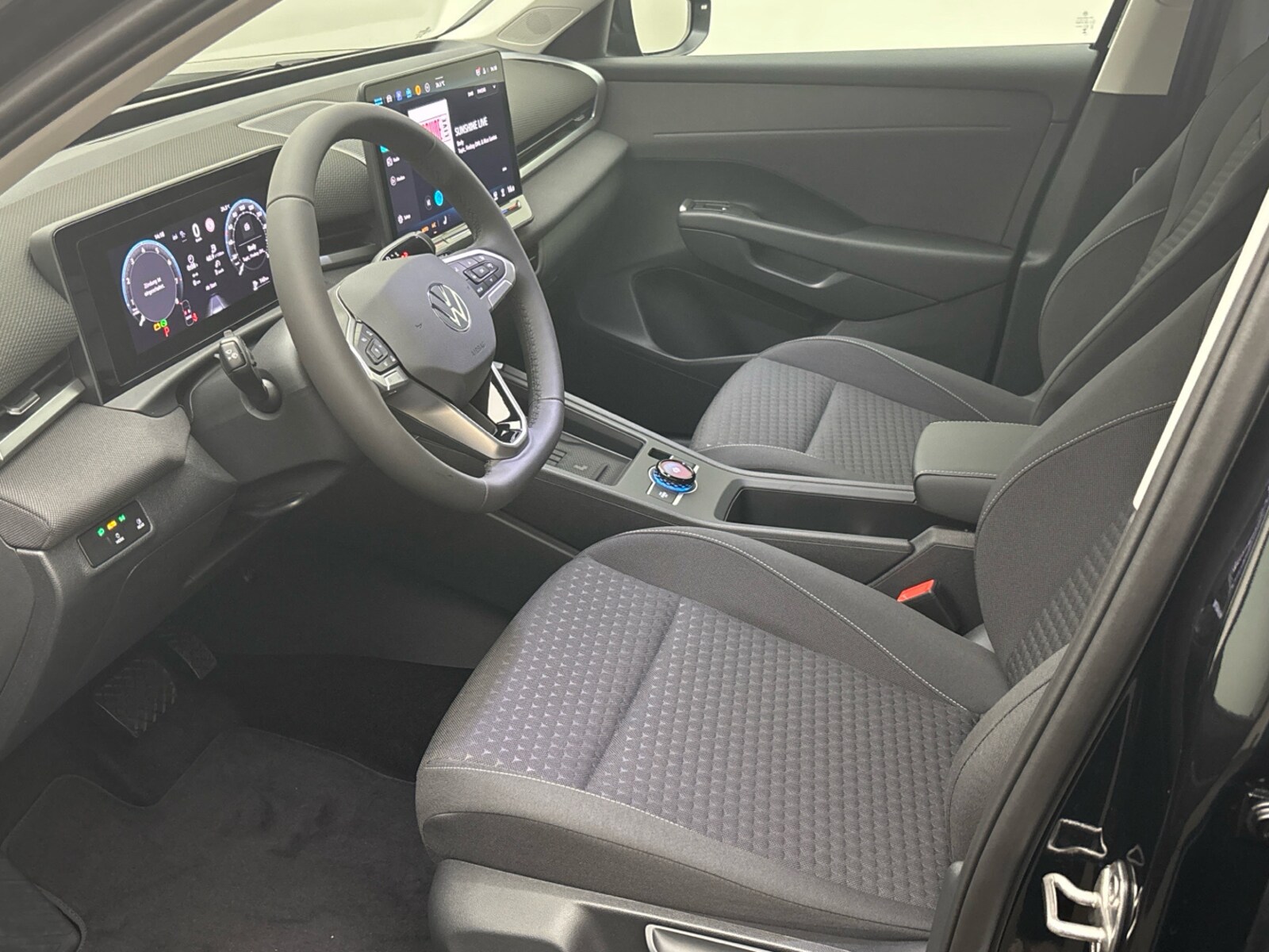 Volkswagen T-Roc – Bild 9