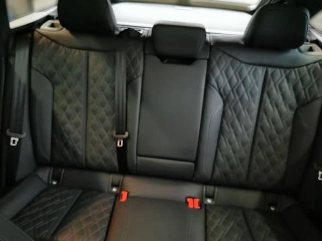 Bild des Autos 17