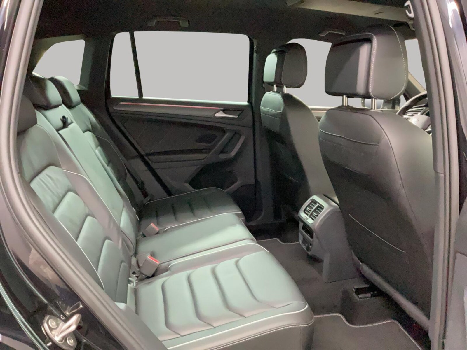 Volkswagen Tiguan – Bild 7