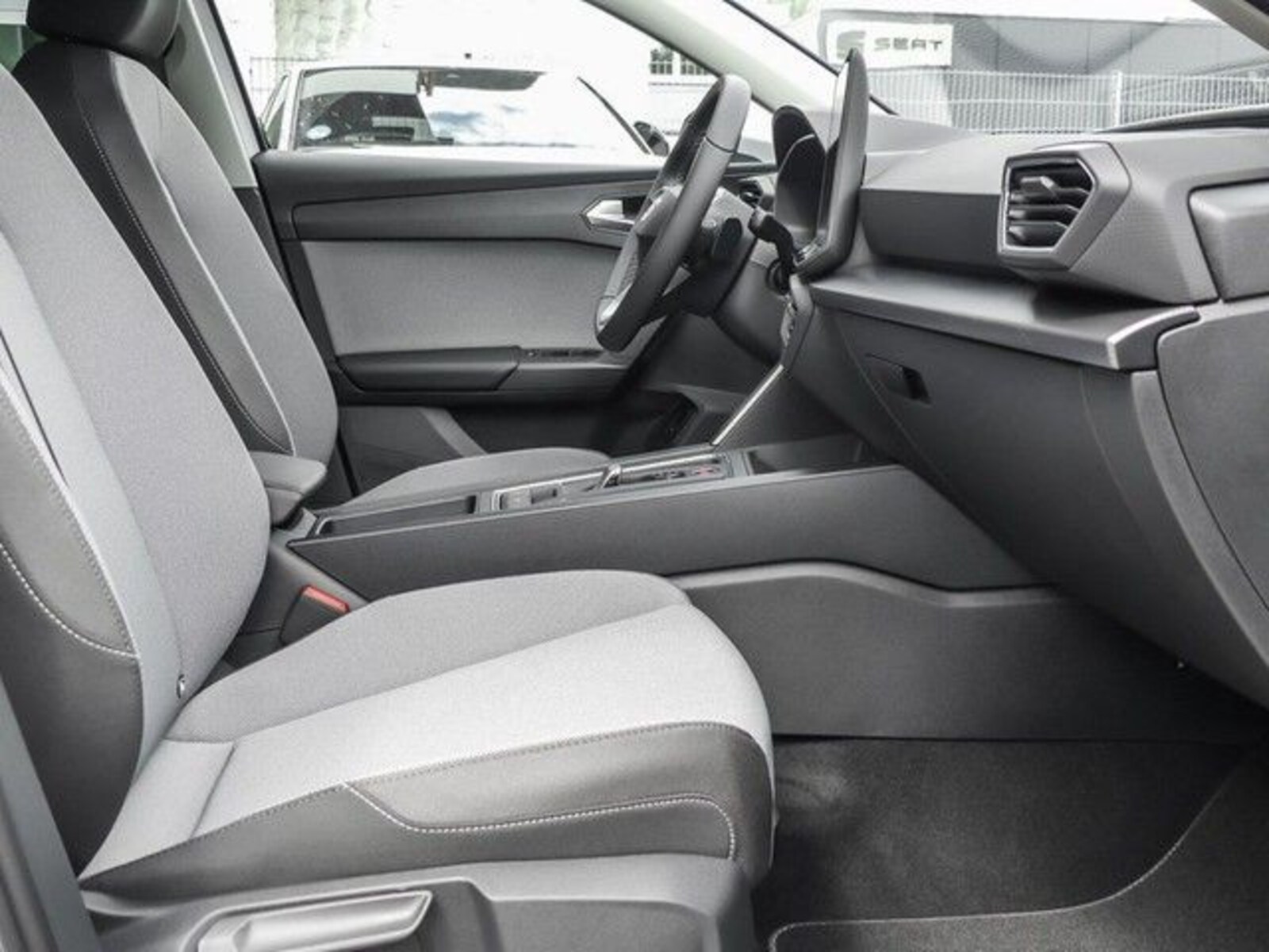 SEAT Leon Sportstourer – Bild 12
