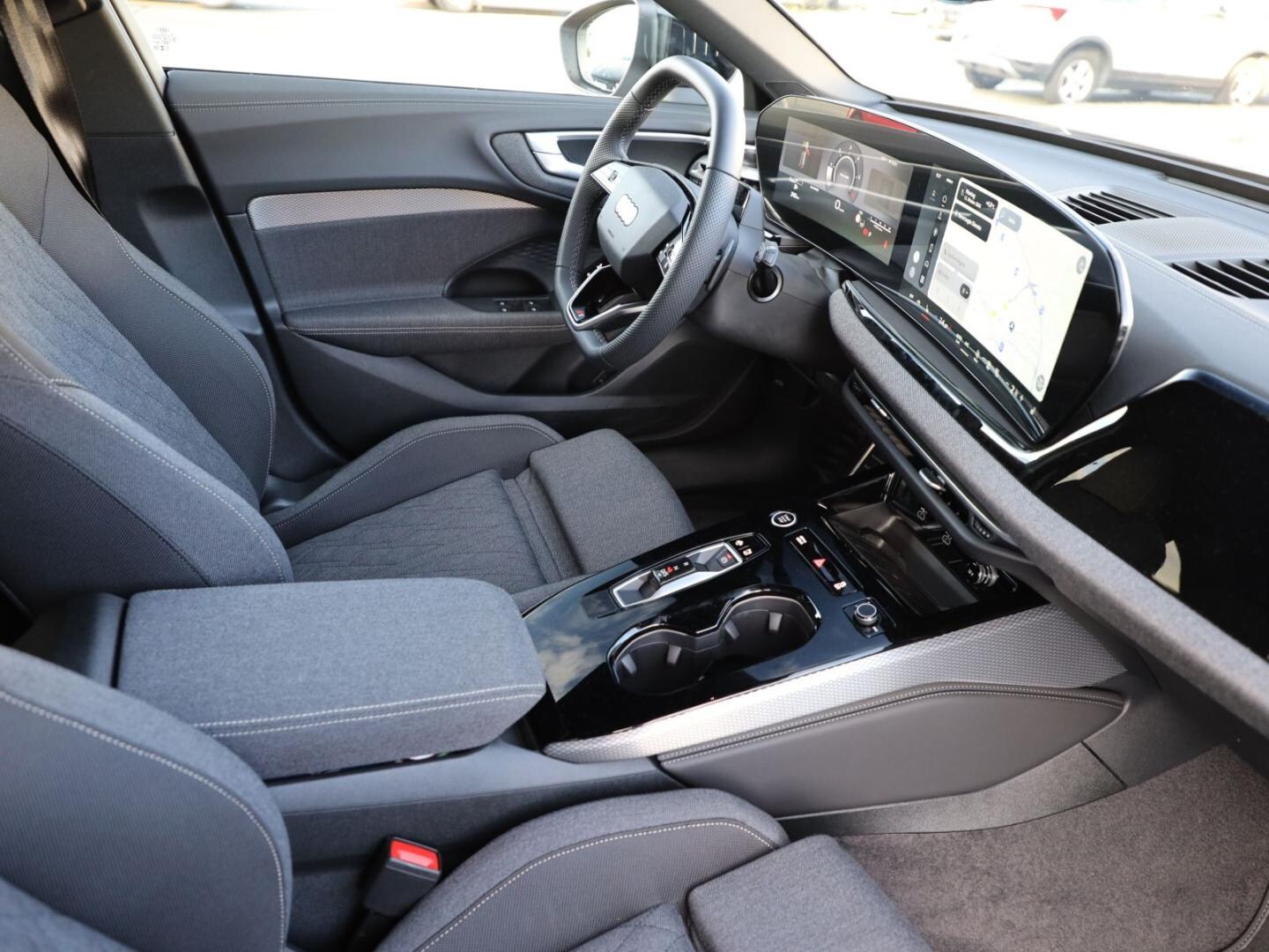 Bild über Audi A5 Avant TDI 150 kW S tronic - für weitere Informationen kontaktieren Sie den Audi Partner