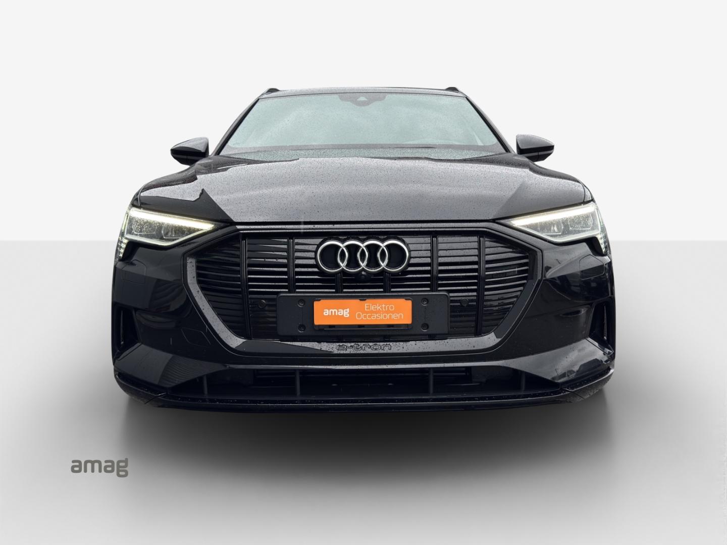 Image about Audi e-tron Attraction advanced 50 quattro 230,00 kW