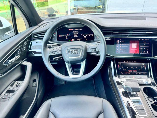 2025 Audi Q7 Premium - Photo 13