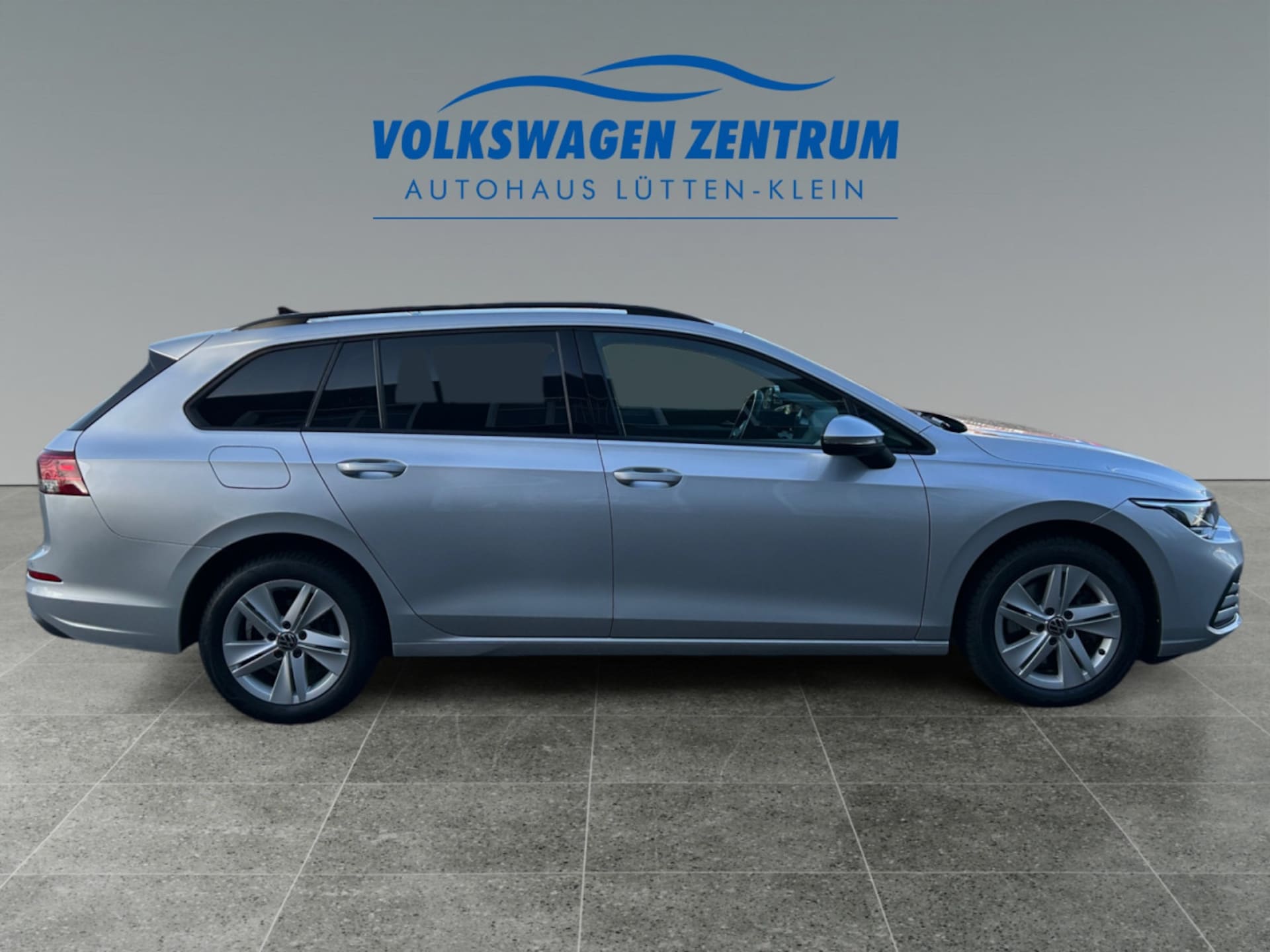 Volkswagen Golf Variant Life