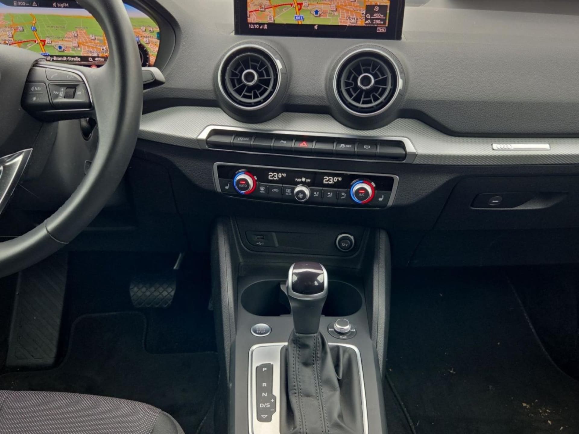 Audi Q2 S line