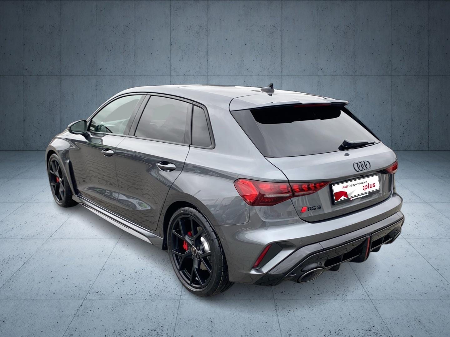 Bild über Audi RS 3 Sportback TFSI quattro 294 kW S tronic - für weitere Informationen kontaktieren Sie den Audi Partner