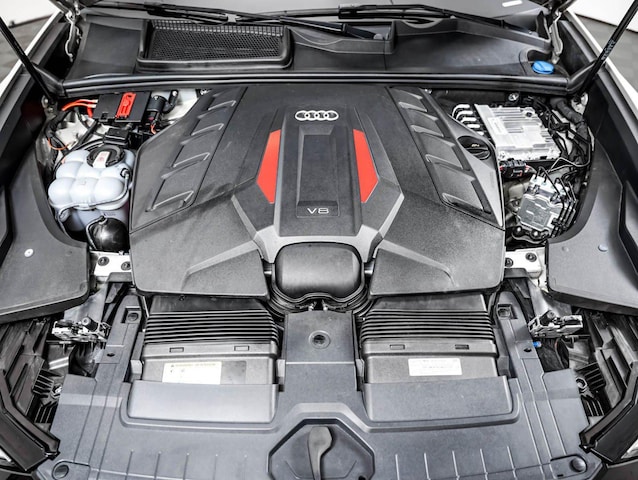 2023 Audi SQ8