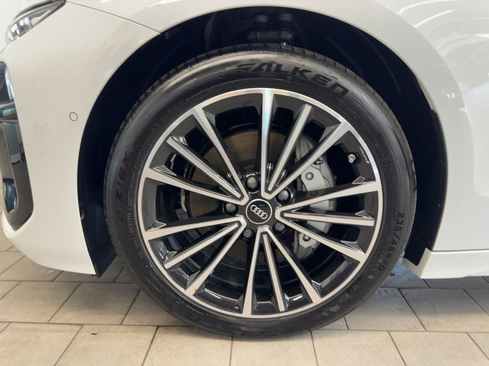 Audi A6 Avant e-tron – Bild 19