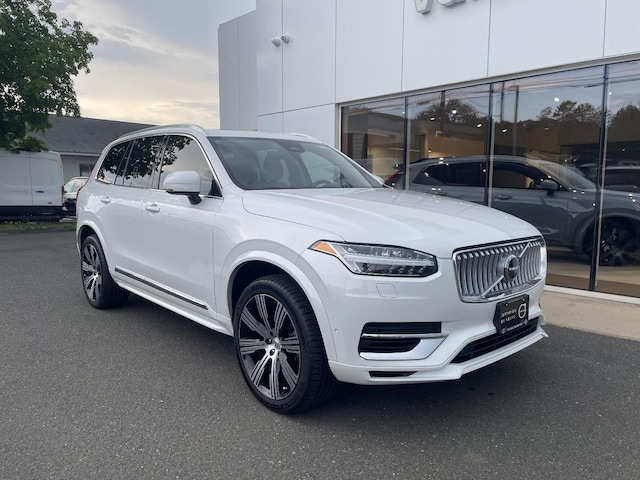 2025 Volvo XC90 Plug-In Hybrid