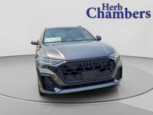 2026 Audi Q8