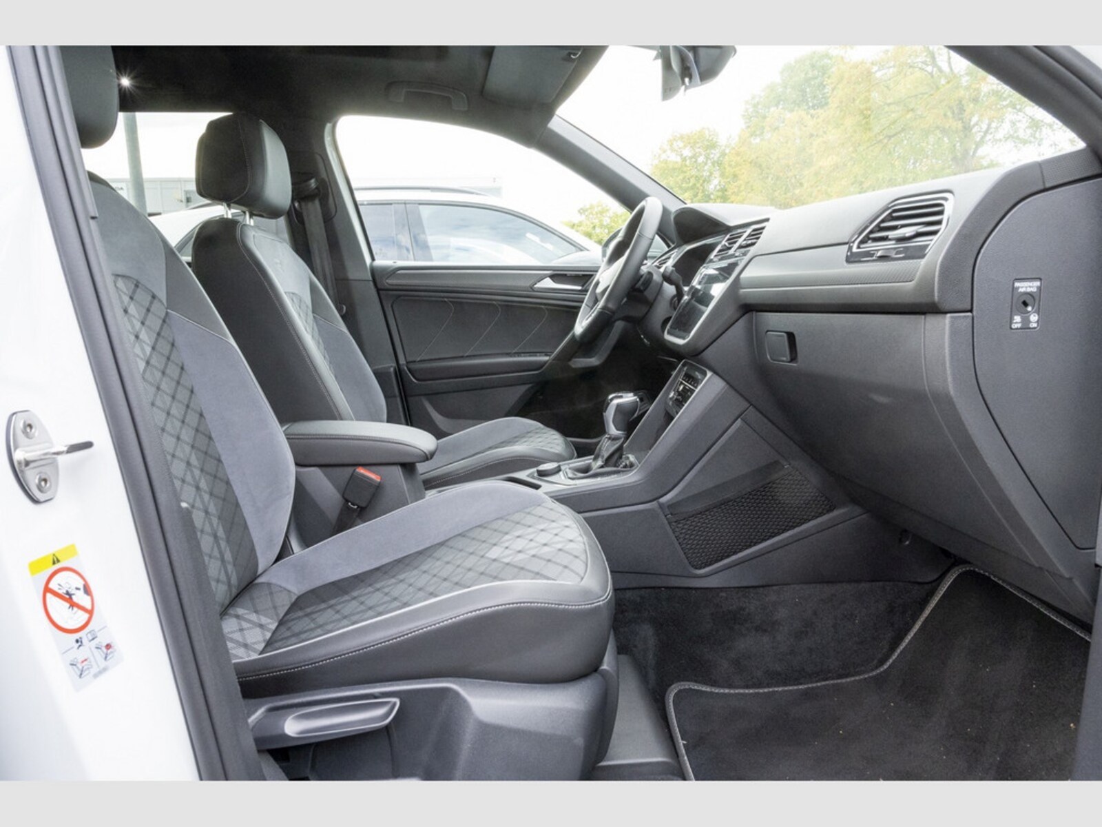 Volkswagen Tiguan Allspace – Bild 7