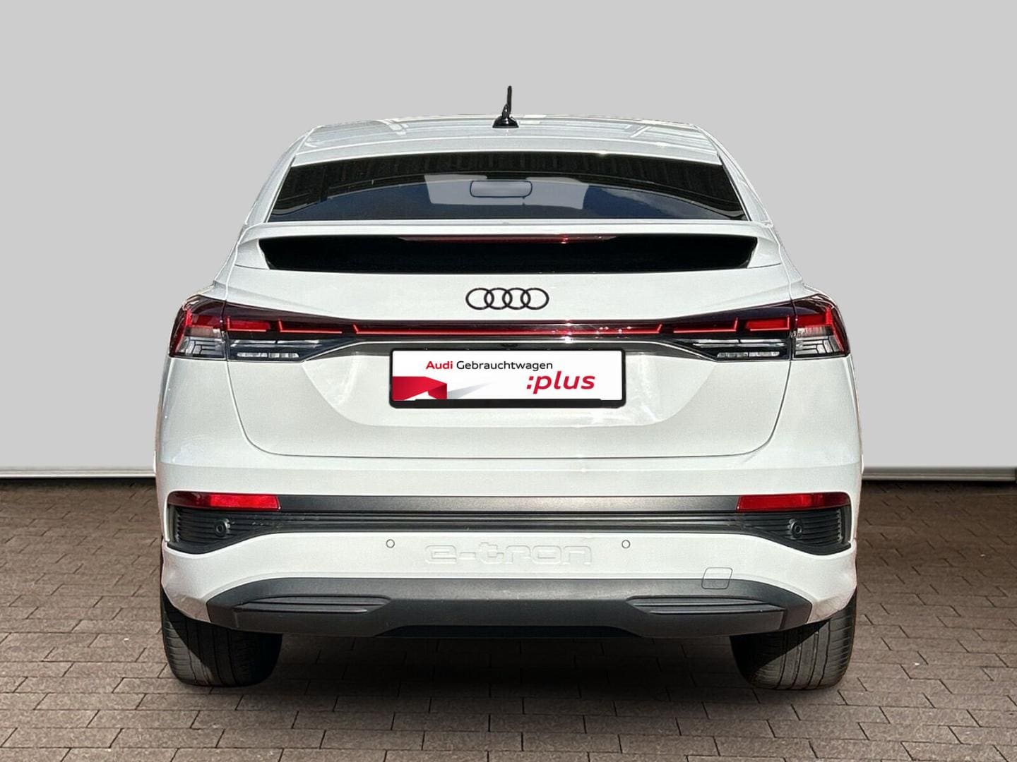 Bild über Audi Q4 Sportback e-tron 40 e-tron - für weitere Informationen kontaktieren Sie den Audi Partner