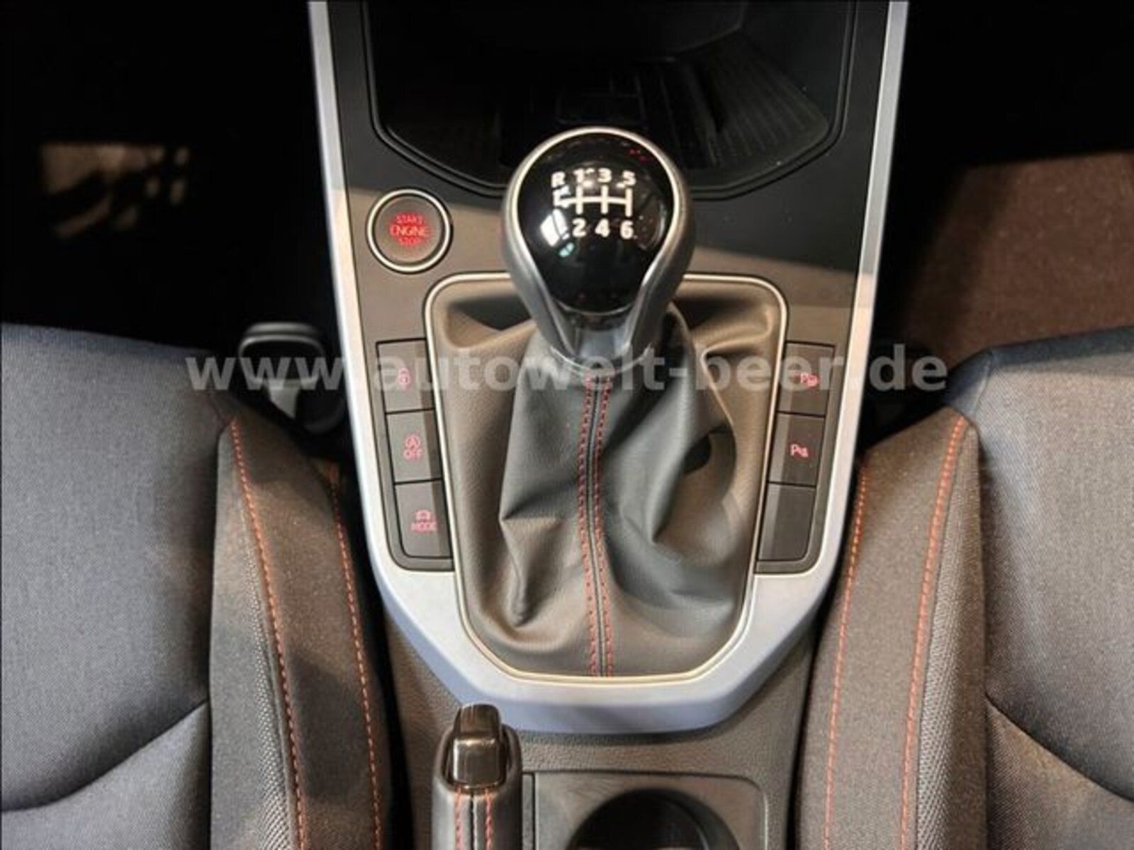 SEAT Arona – Bild 14