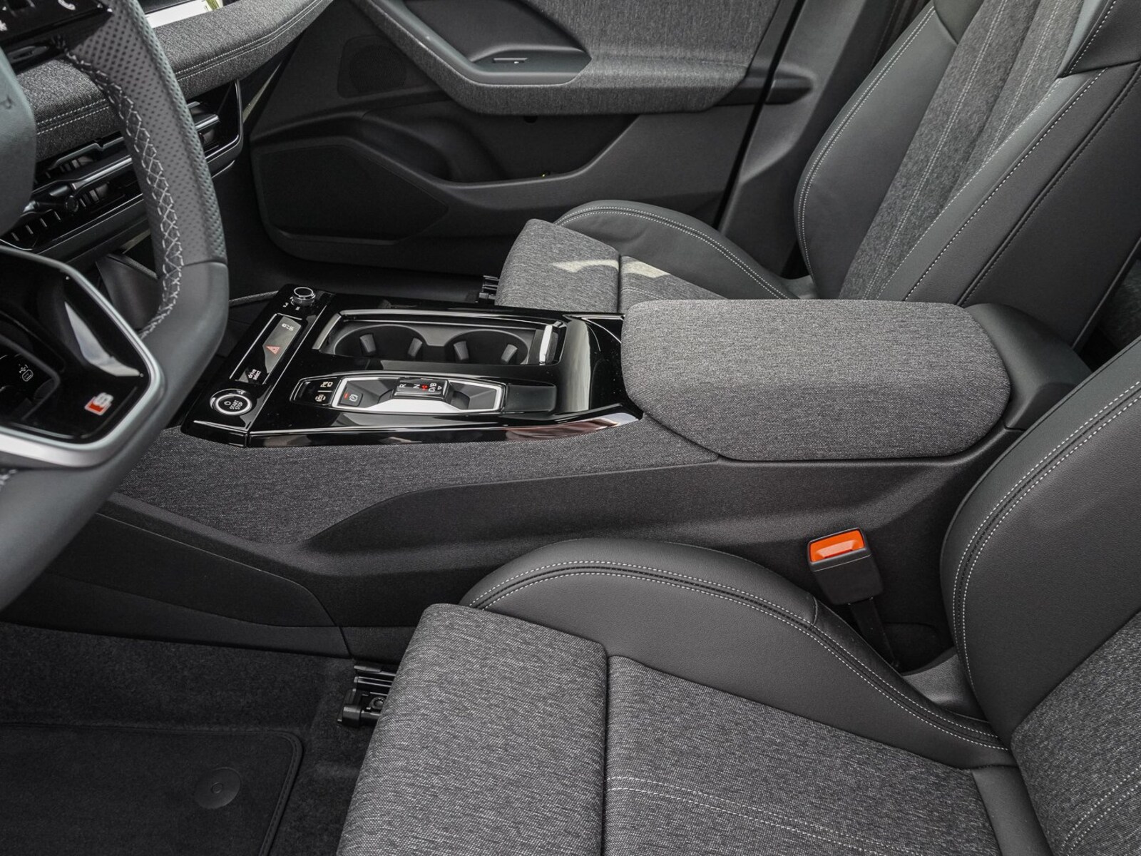 Audi Q6 Sportback e-tron – Bild 12
