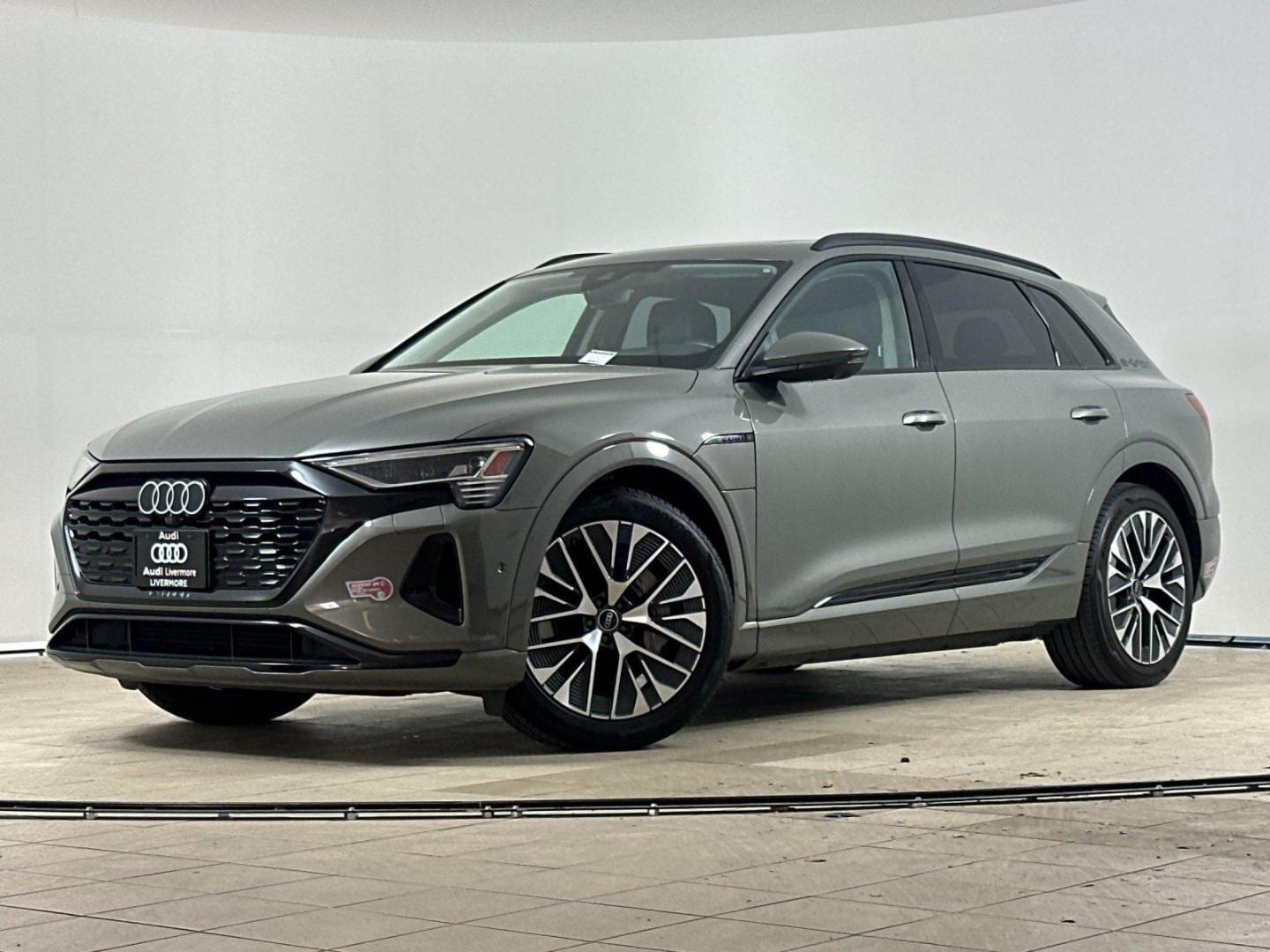 2024 Audi Q8 e-tron
