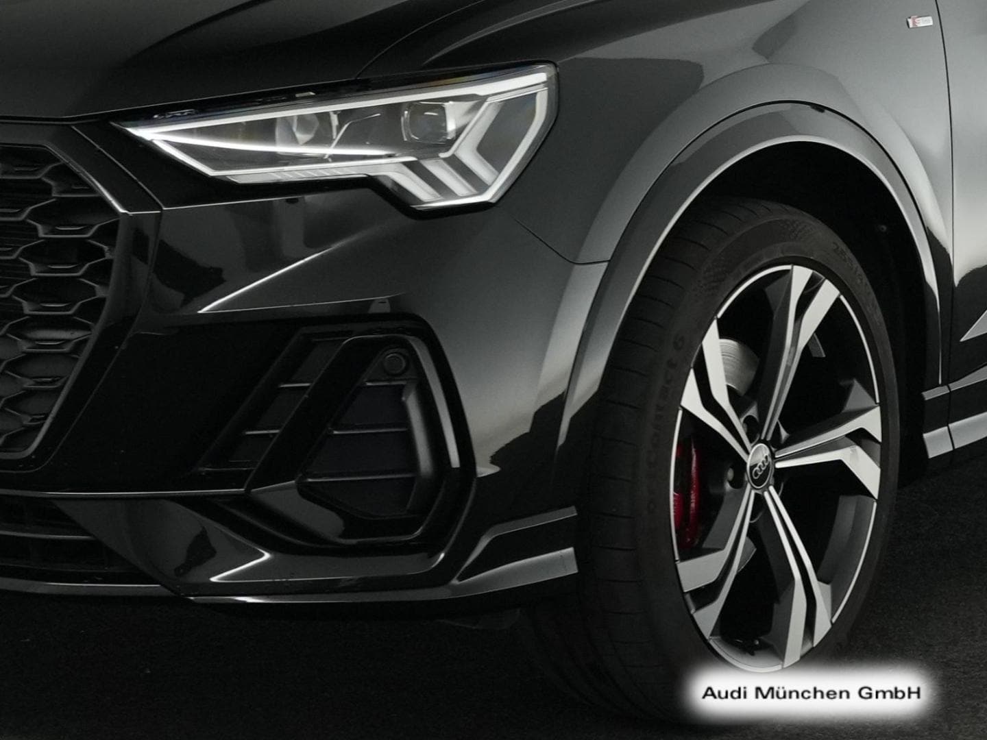 Bild über Audi Q3 Sportback S line 40 TFSI quattro S tronic - für weitere Informationen kontaktieren Sie den Audi Partner