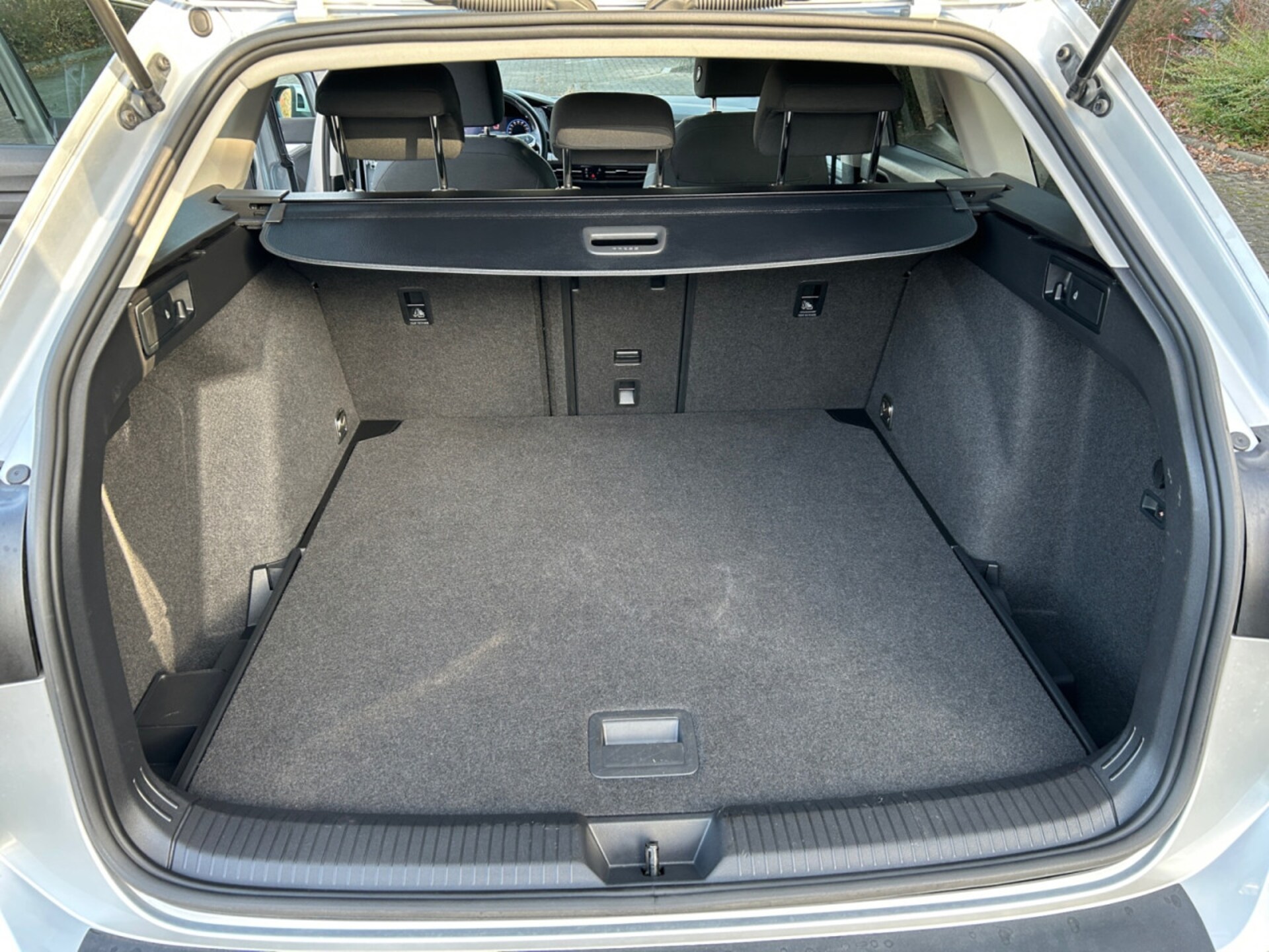 Volkswagen Golf Variant Life