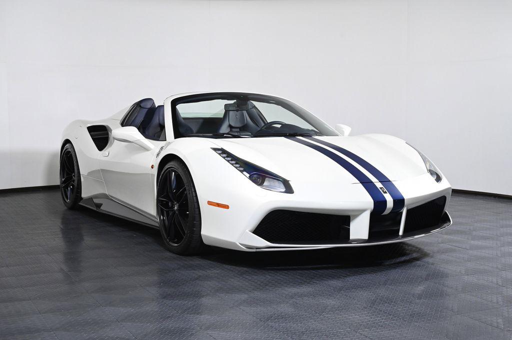 2018 Ferrari 488 -'s photo