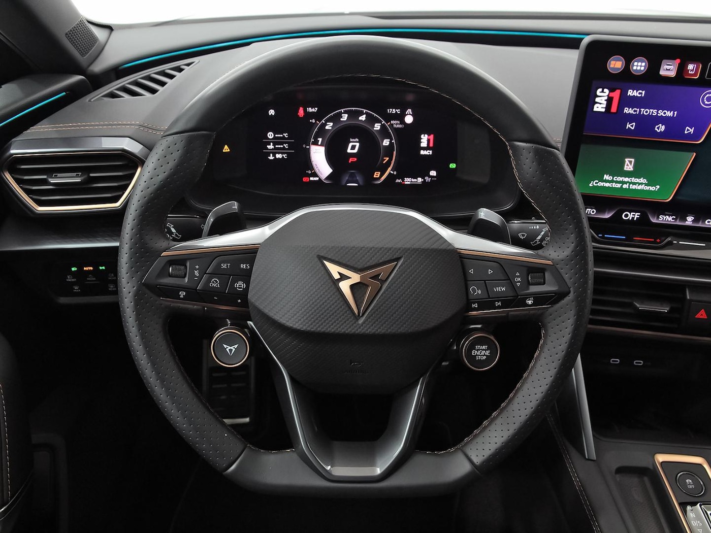 CUPRA Leon Sportstourer 1.5 eTSI DSG 110 kW (150 CV) — photo 19