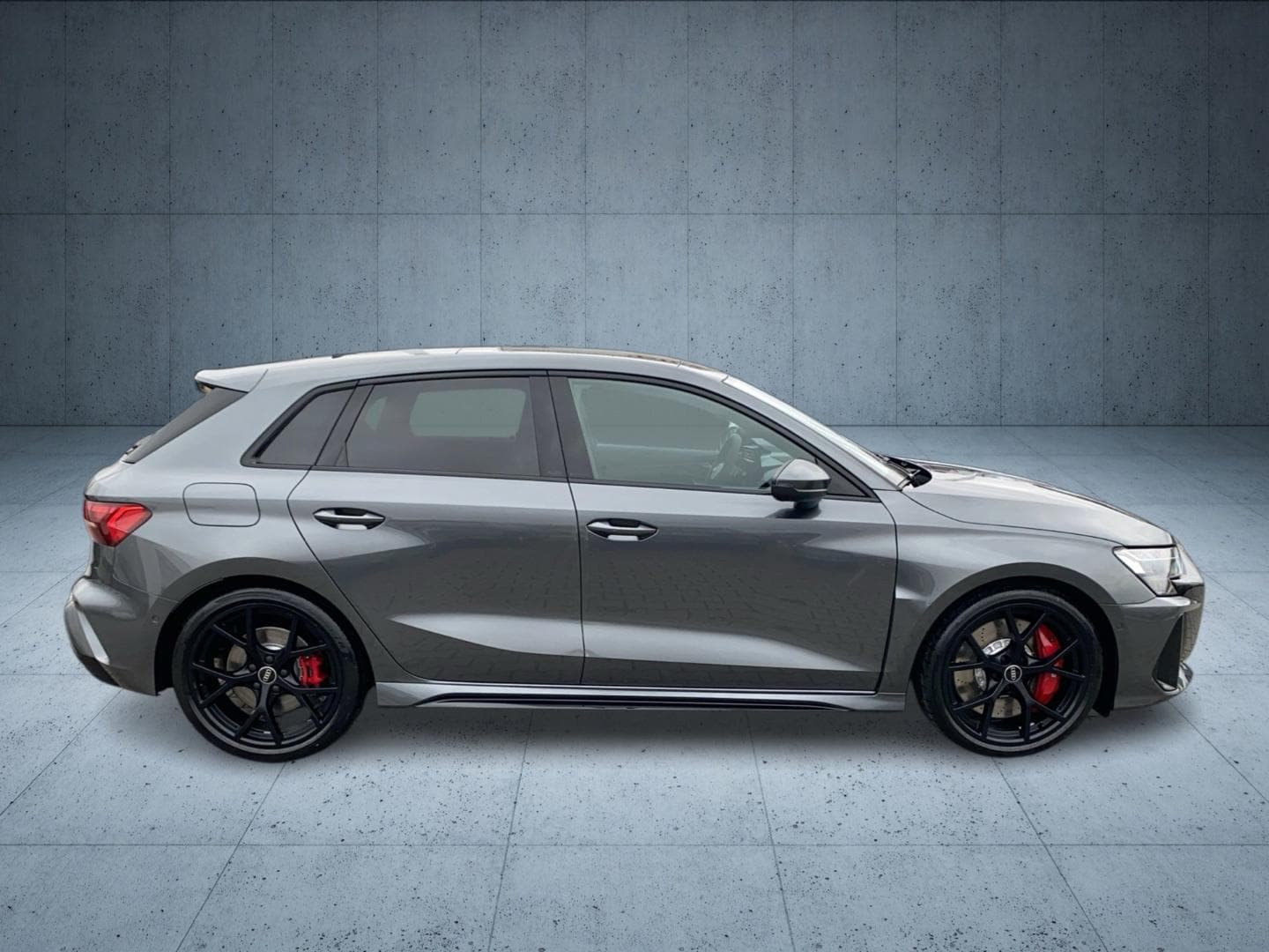 Bild über Audi RS 3 Sportback TFSI quattro 294 kW S tronic - für weitere Informationen kontaktieren Sie den Audi Partner