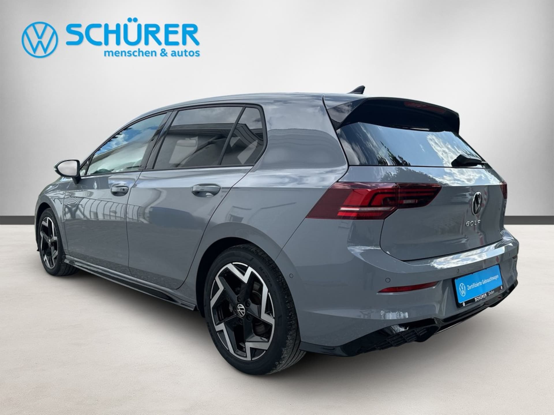 Volkswagen Golf R-Line