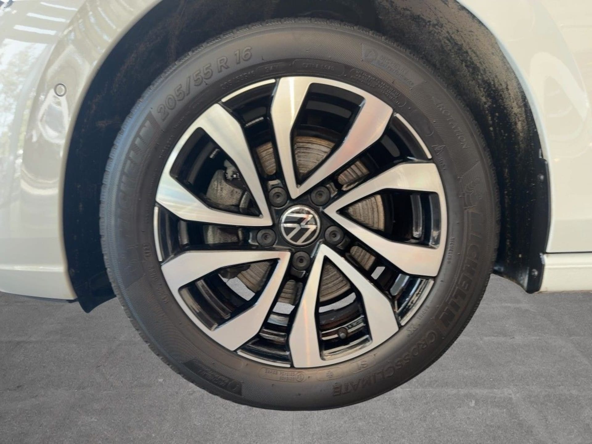 Volkswagen Golf Active