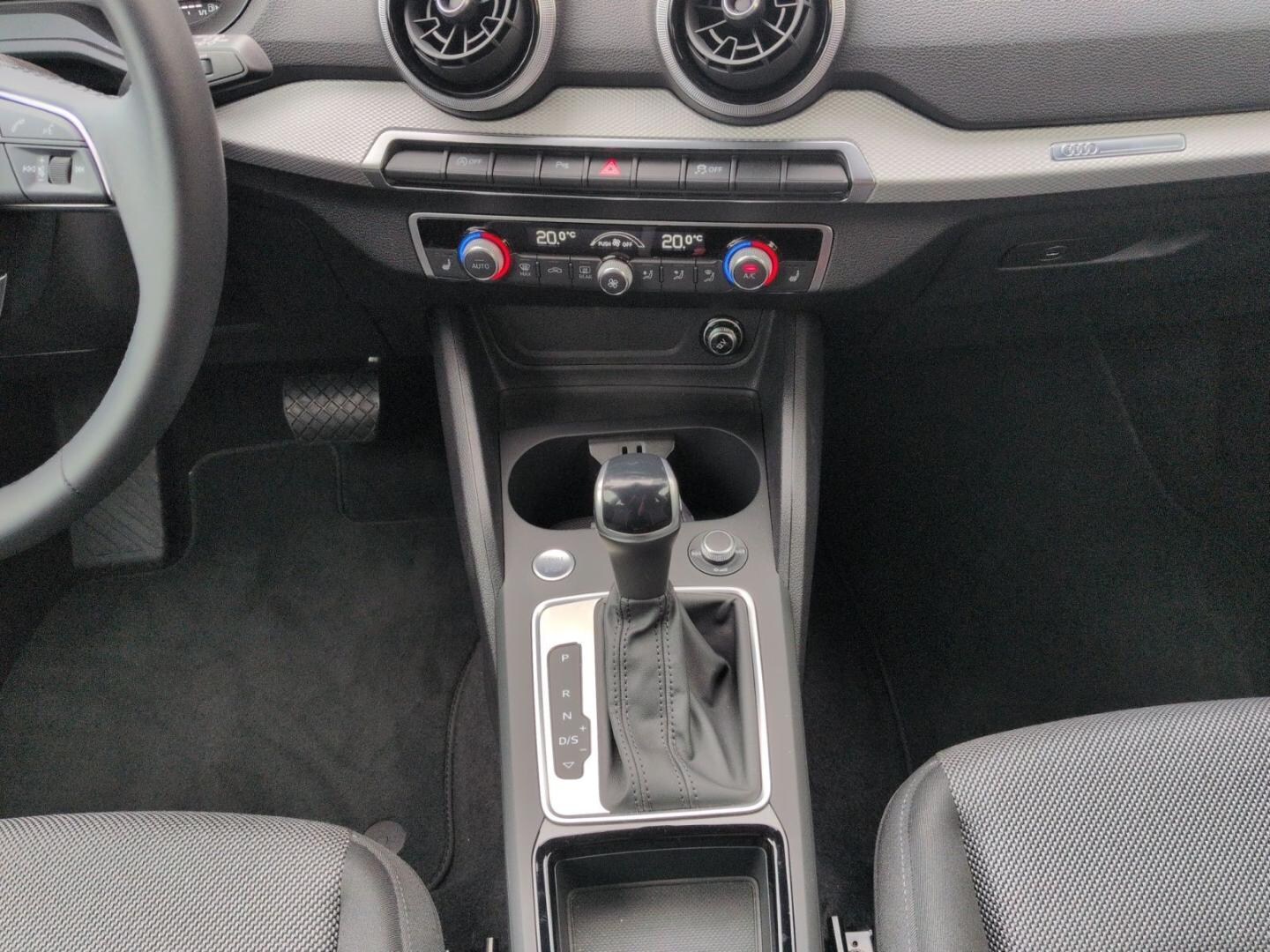 Bild über Audi Q2 S line 35 TFSI S tronic - für weitere Informationen kontaktieren Sie den Audi Partner